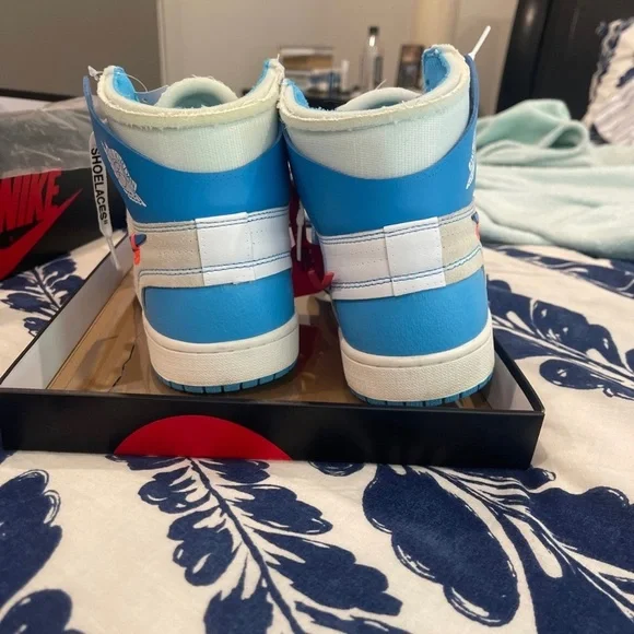 Off White UNC 1’s size 10.5. PREOWNED. IN EXCELLENT CONDITION! - Picture 10 of 12